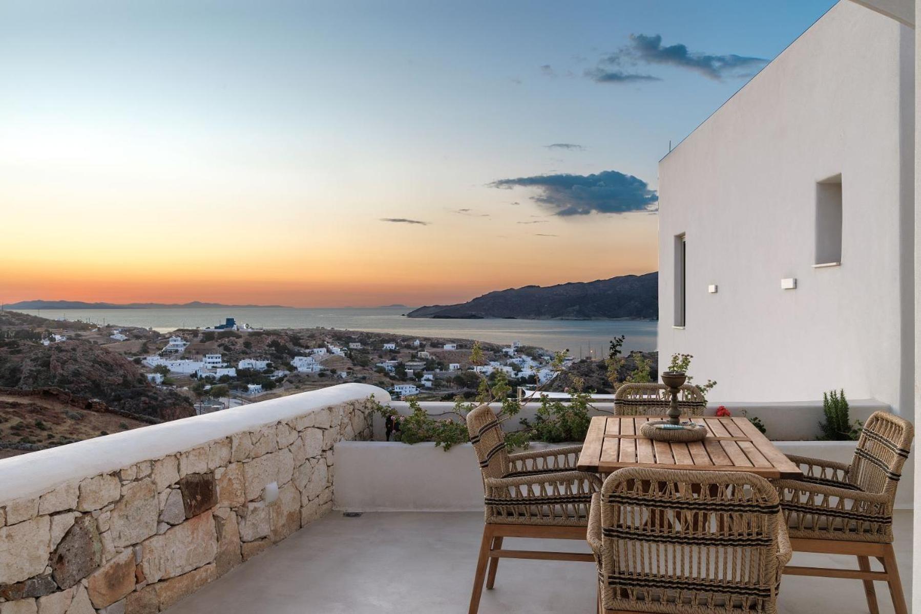 Anemolethe Aparthotel Kimolos Exterior photo